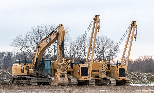 construction-construction-equipment-heav-640x480-13424876.jpeg
