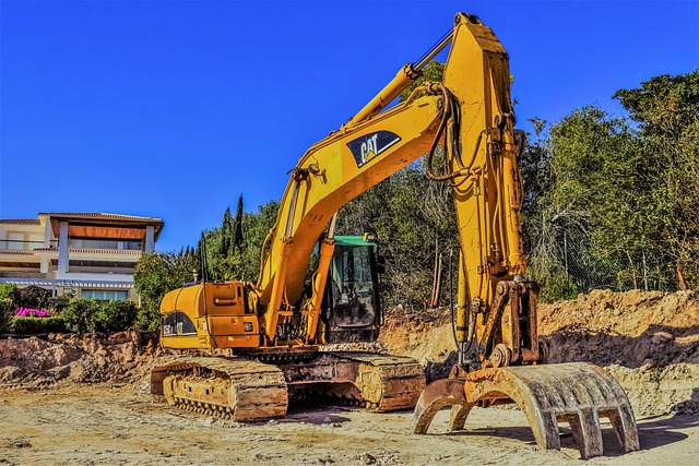 construction-construction-equipment-heav-640x480-83159090.jpeg
