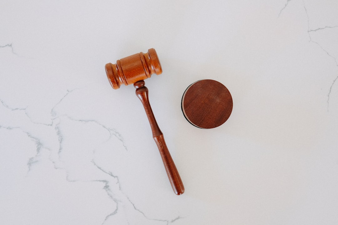lawyer-640x480-12611940.jpeg