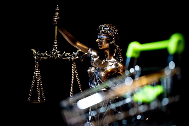 lawyer-640x480-67374794.jpeg