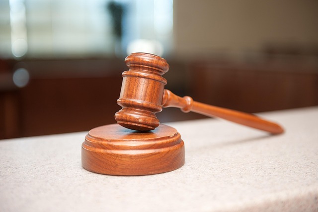 lawyer-640x480-87879428.jpeg