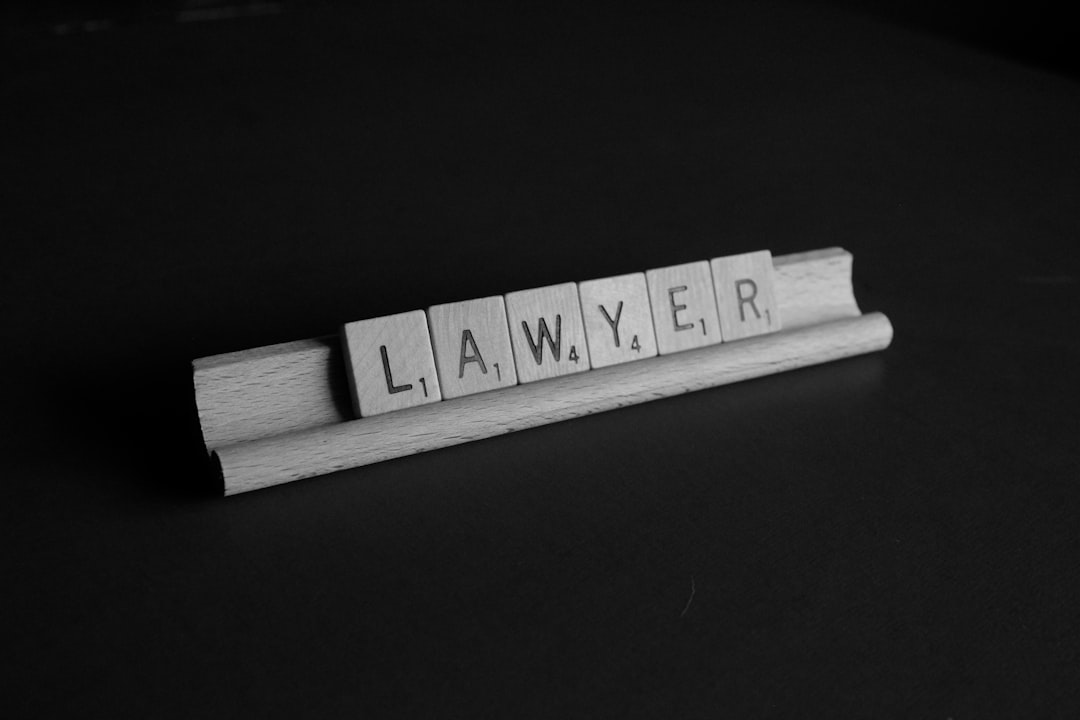 lawyer-640x480-74436453.jpeg