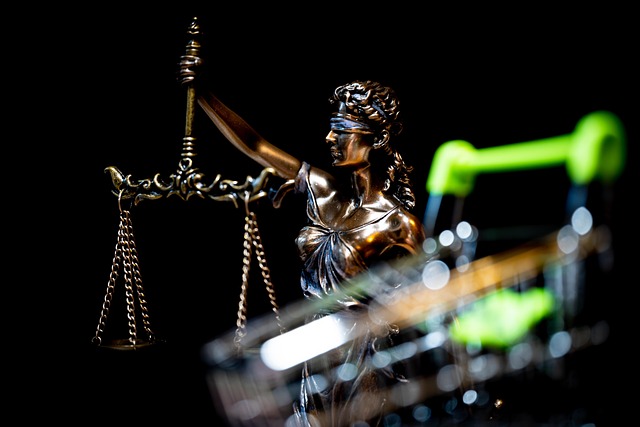 lawyer-640x480-42574398.jpeg
