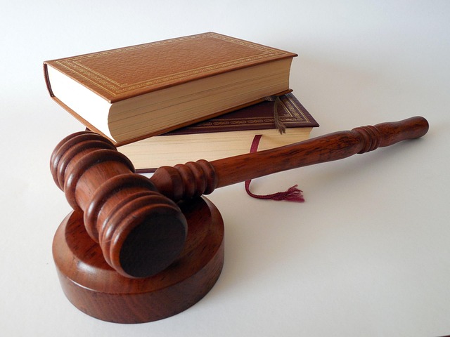 lawyer-640x480-98868510.jpeg