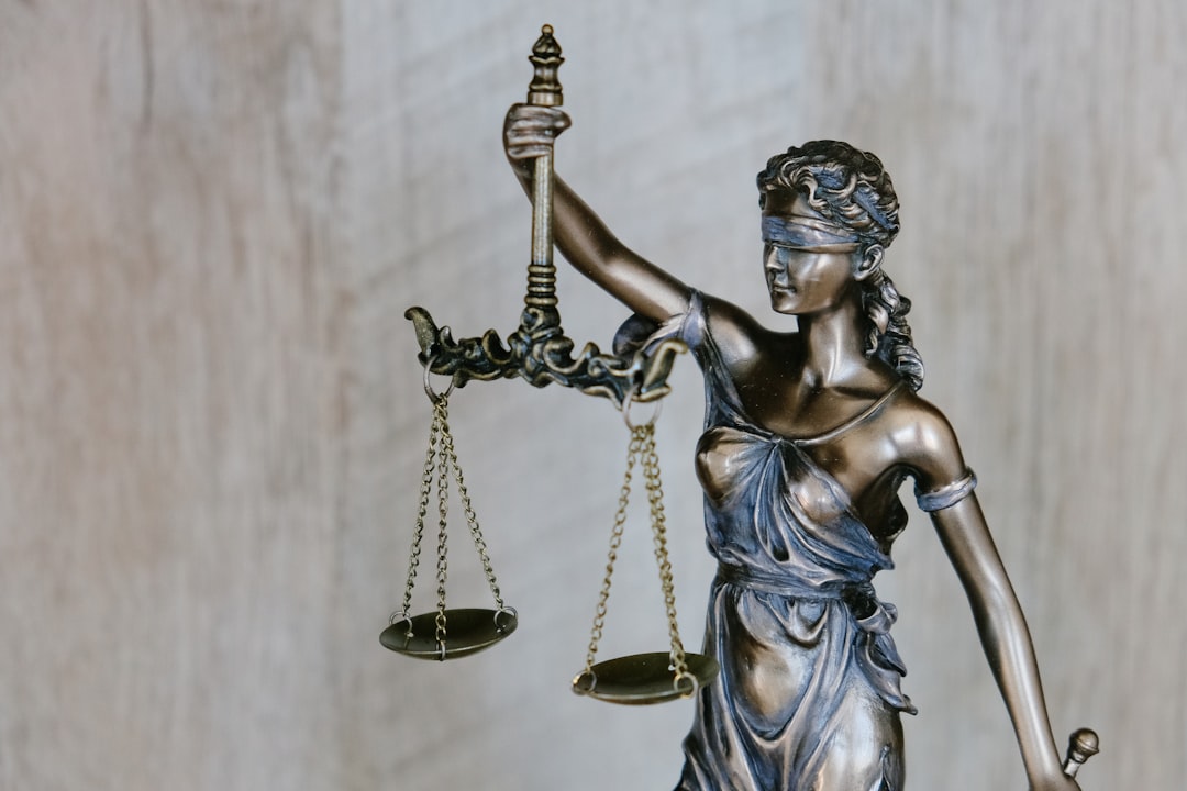lawyer-640x480-94863350.jpeg