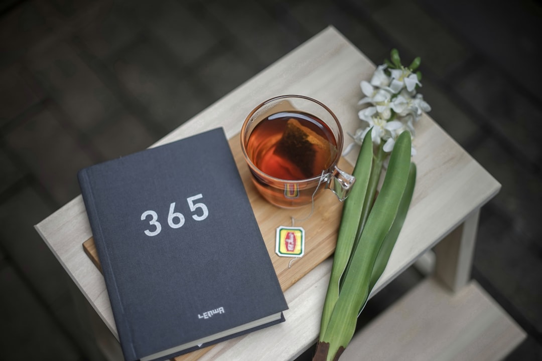 365