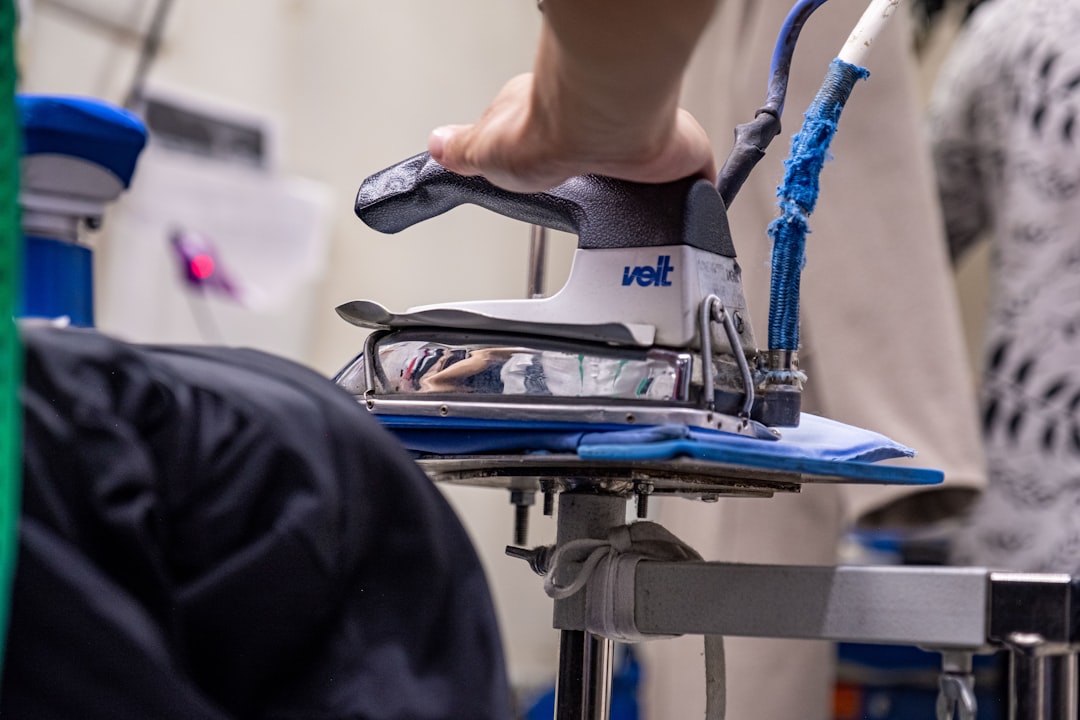 Master Heat Press Settings: Clamshell vs Swing-Away Techniques